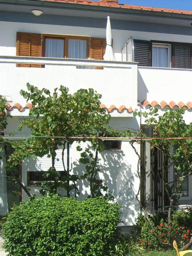 Apartments Jadranka With Magnificent Views Of The Sea - Baska Extérieur photo
